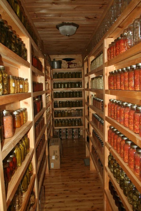 organizing pint quart jars for canning